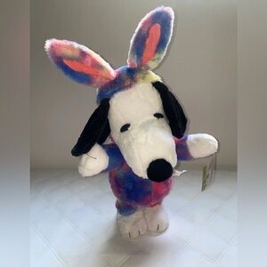 Easter Gemmy Peanuts 22 in Tall Snoopy Rainbow Tie Dye Bunny Porch Greeter